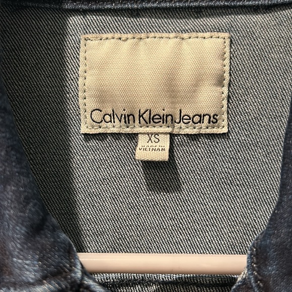Calvin Klein Jeans Trucker Classic Blue Wash Denim Jacket Size XS - Picture 6 of 6